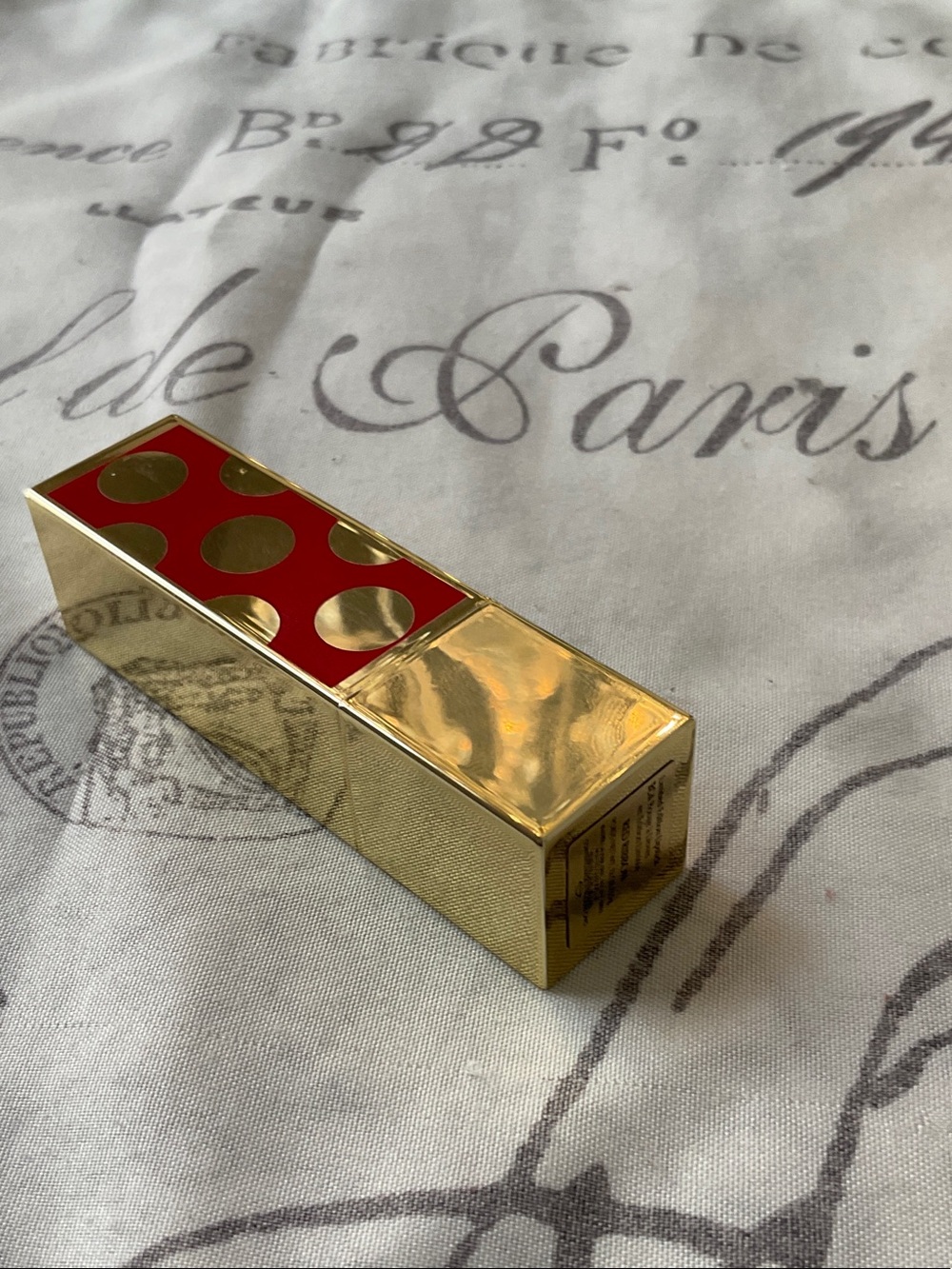Estee Lauder, limited edition, Red Robin Lipstick
